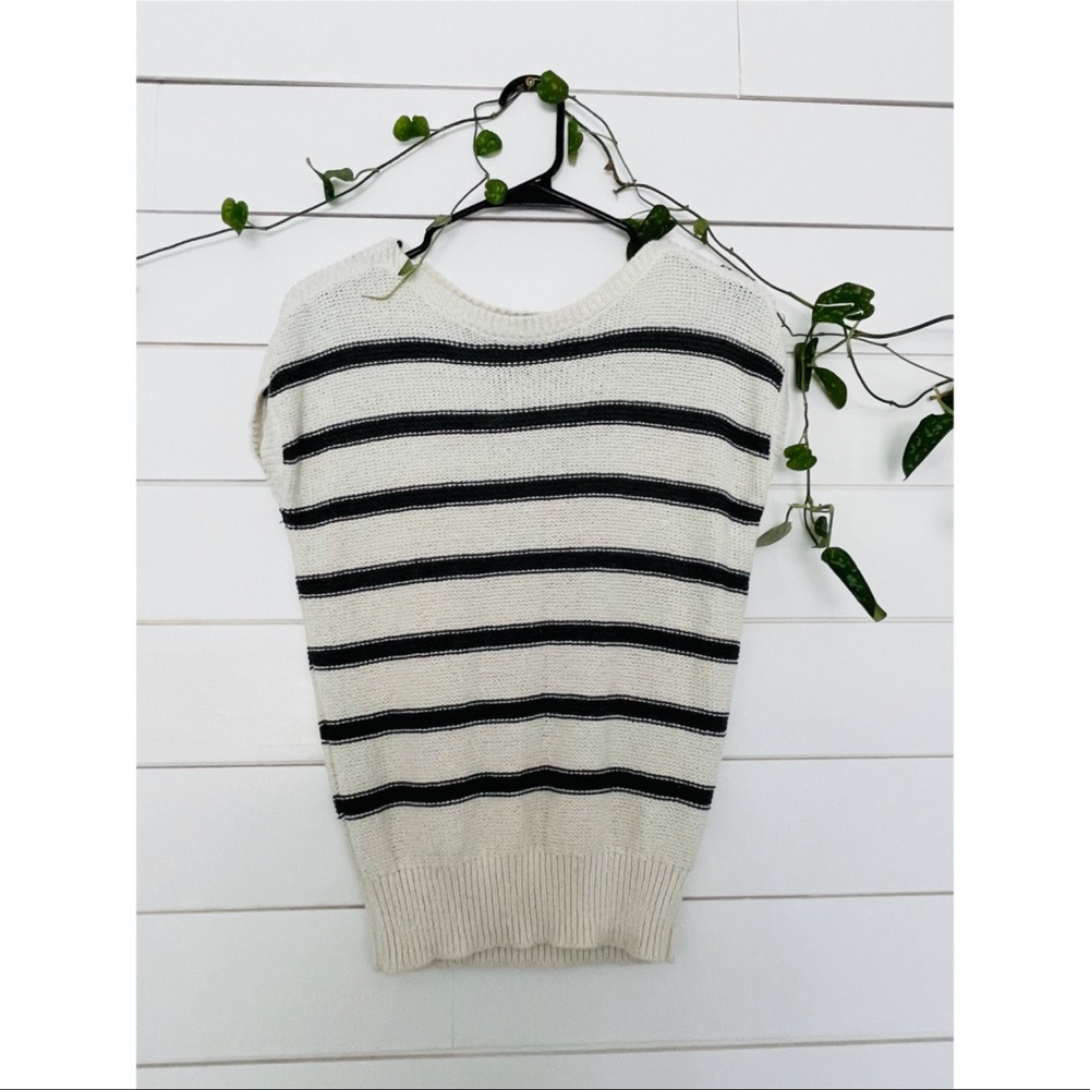 Lucky Brand Striped Short Sleeve Pullover Sweater